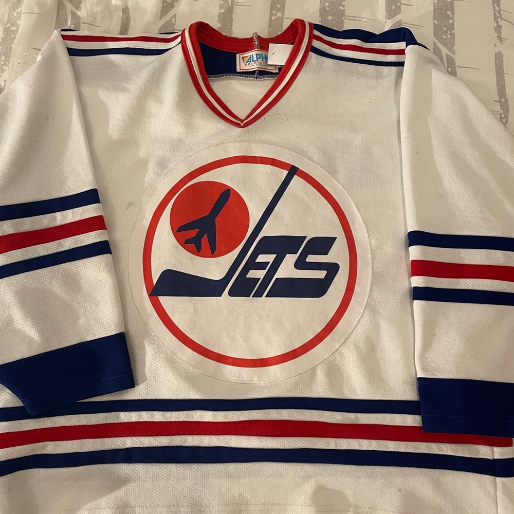 Replica Winnipeg Jets Retro Jersey